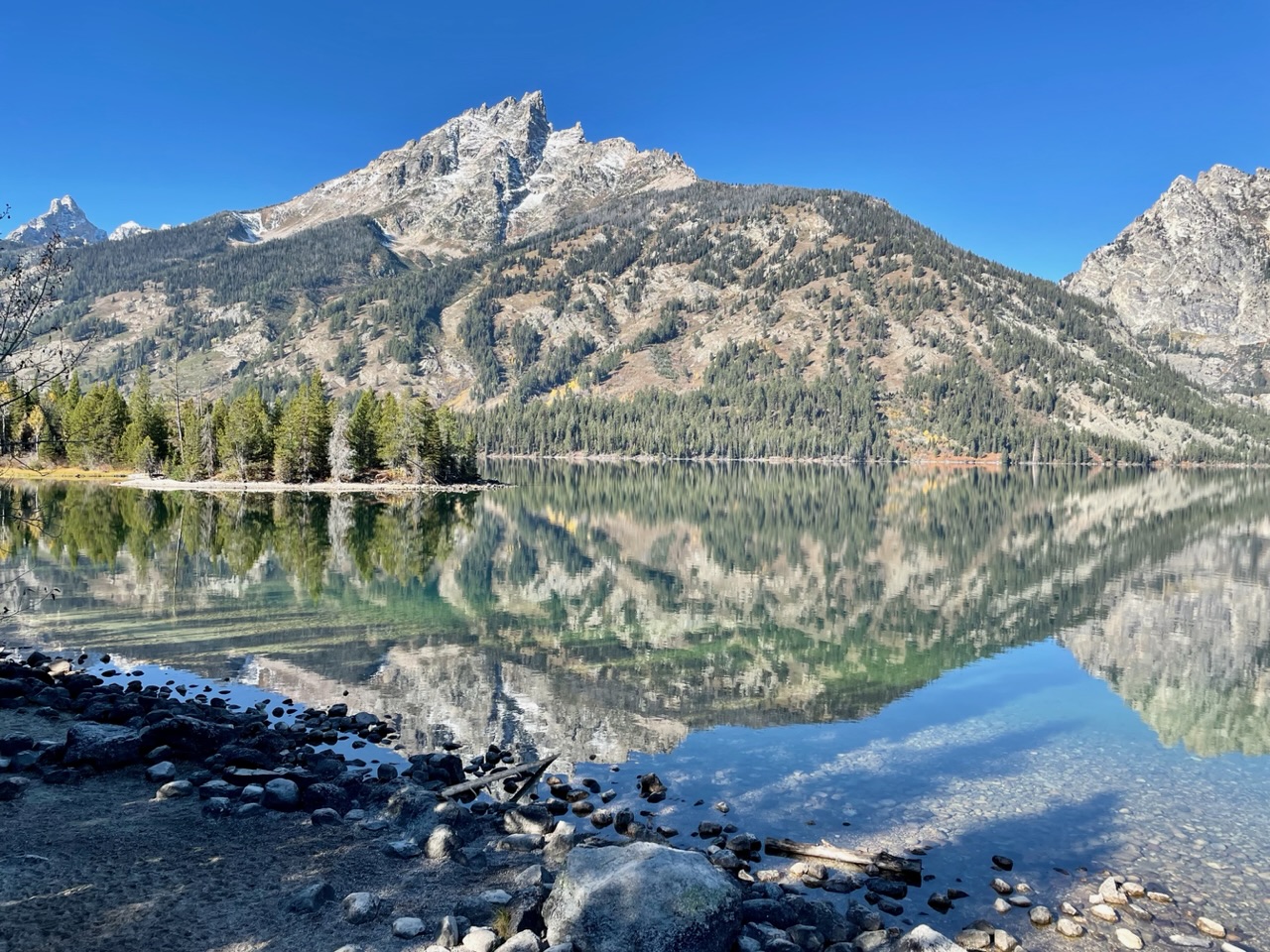 grand teton reflectie in het meer