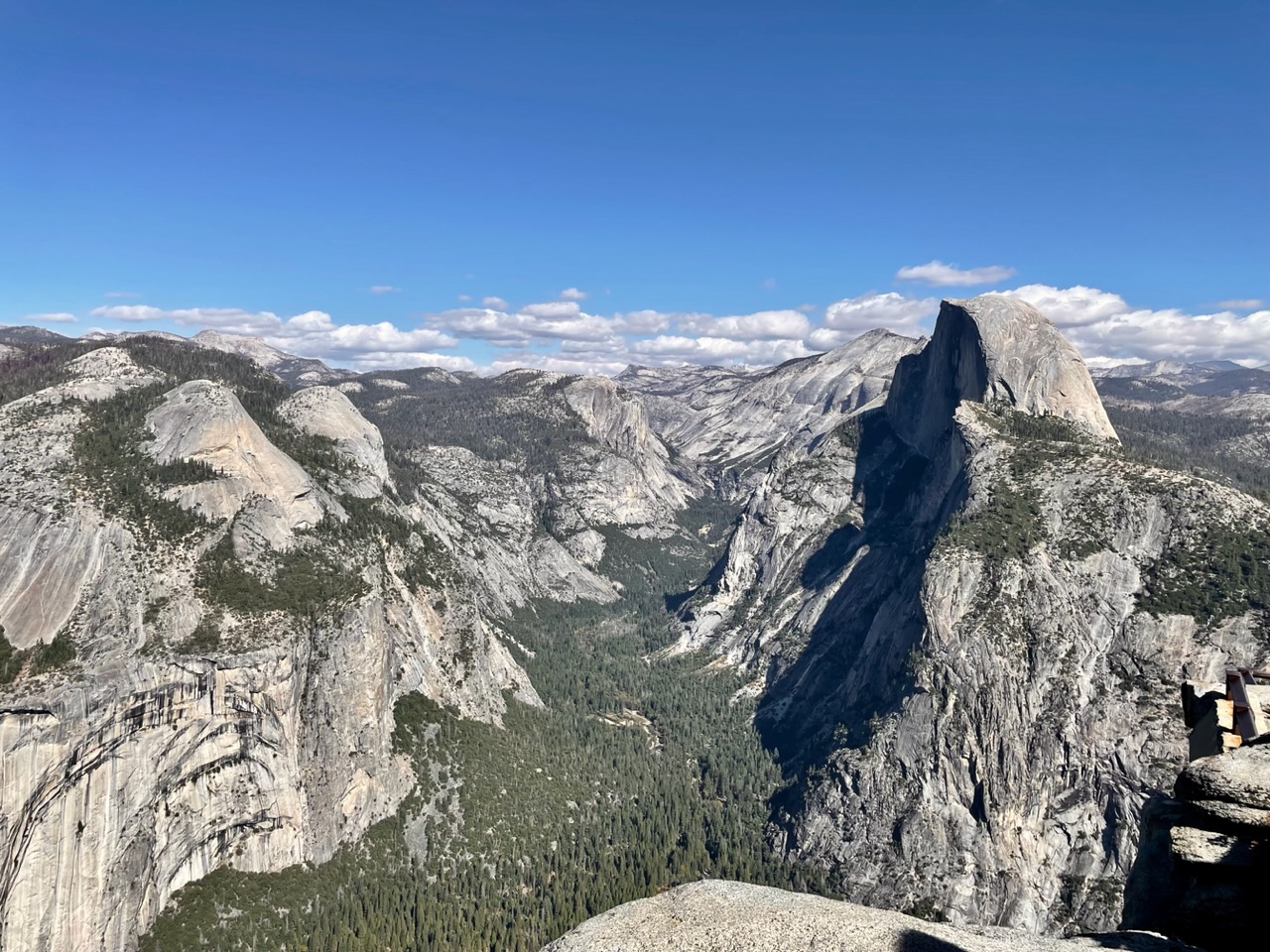 uitzicht op half dome vanaf glacier point